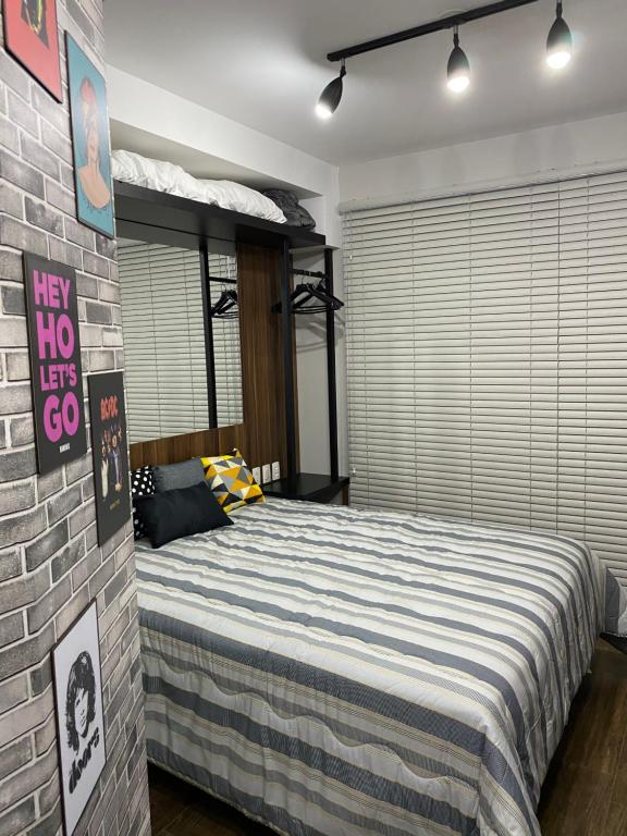  Studio estilo Indust. - Próx.Metrô - Perto de tudo
