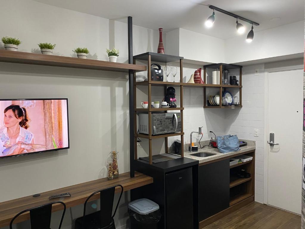  Studio estilo Indust. - Próx.Metrô - Perto de tudo