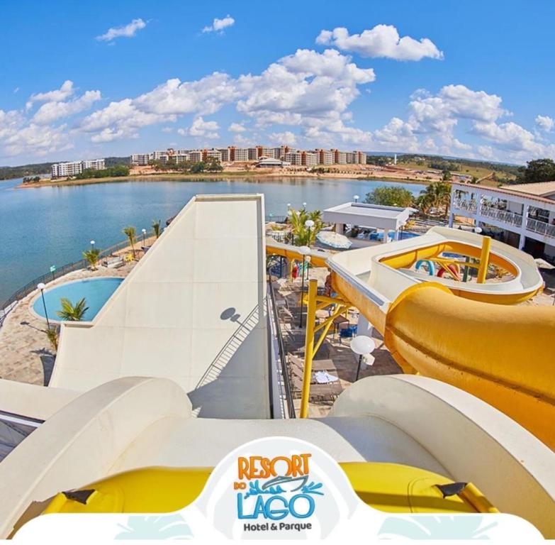  Resort do lago