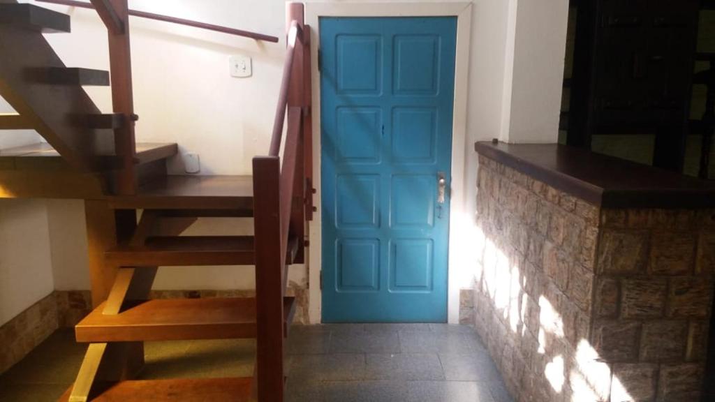  Casa 4 quartos a 200m da Orla Bardot