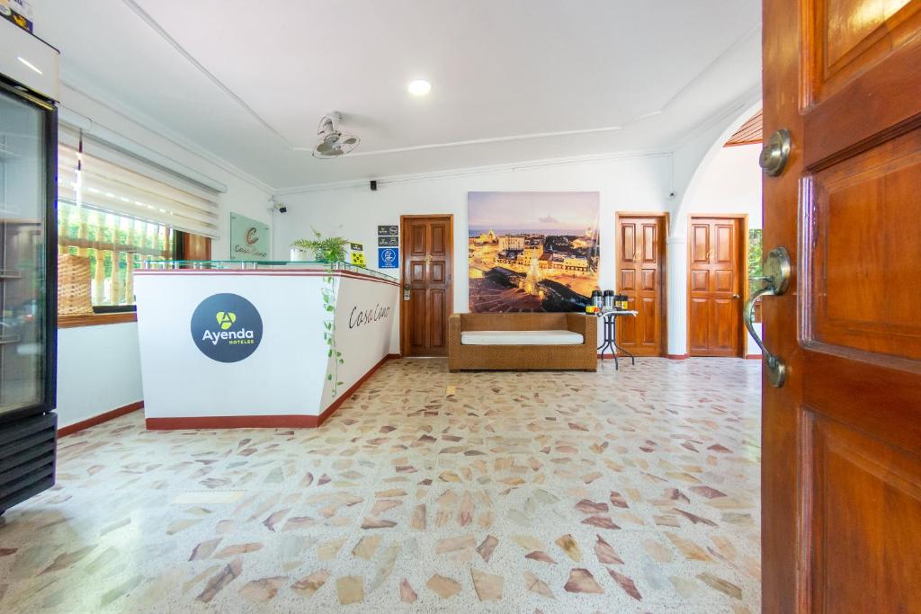 Vstupní hala nebo recepce v ubytování Hotel Ayenda Casa Cano 1805