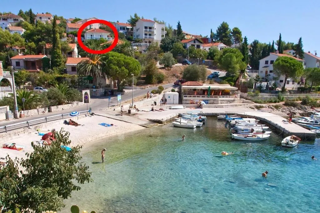 Seaside holiday house Mavarstica, Ciovo - 970, Centola, Croatia