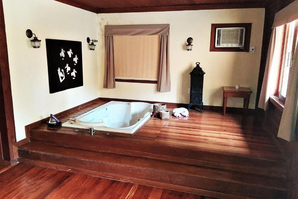  Linda casinha de campo em Miguel Pereira