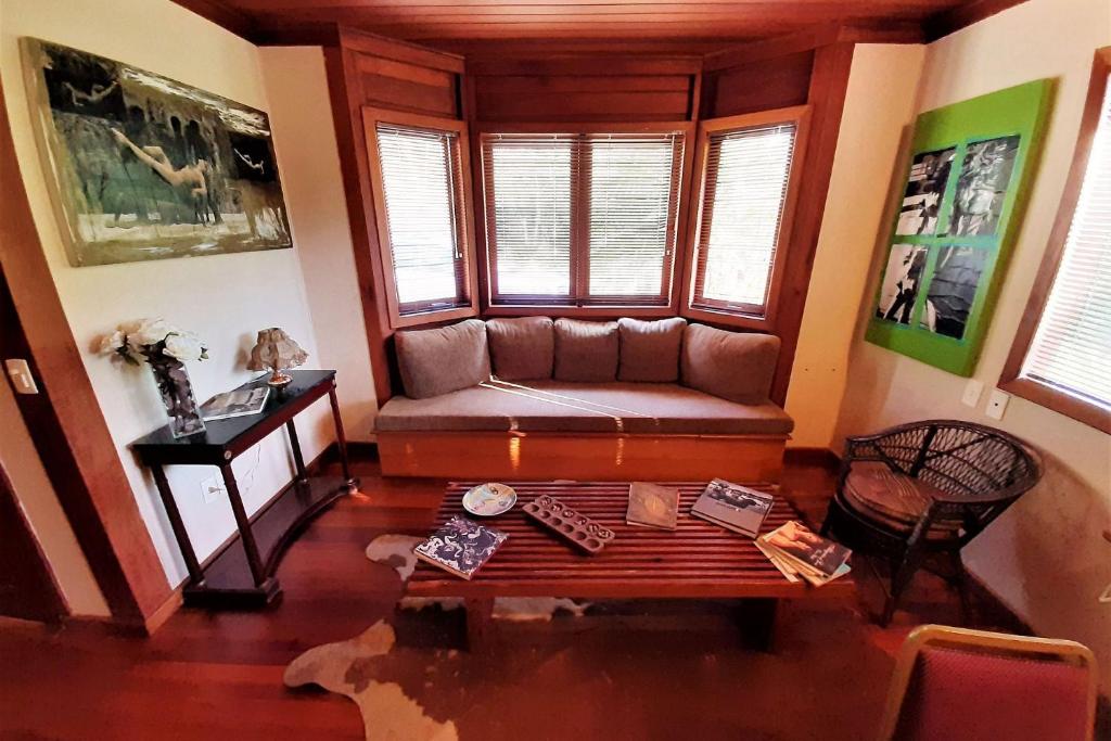  Linda casinha de campo em Miguel Pereira