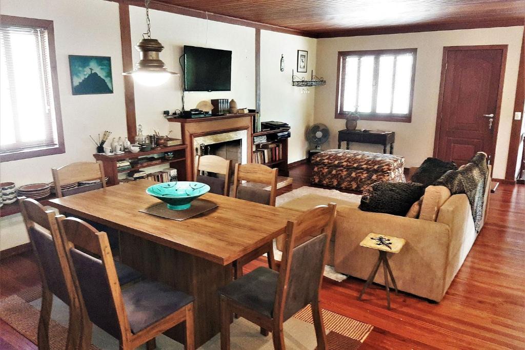  Linda casinha de campo em Miguel Pereira