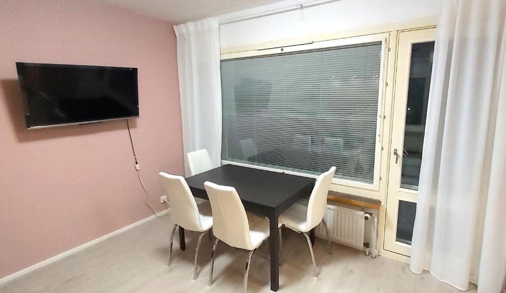 17 mins to Helsinki center by train - Housity