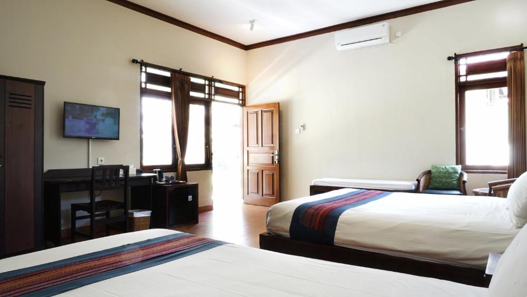 Puri Rinjani Bungalows - 17