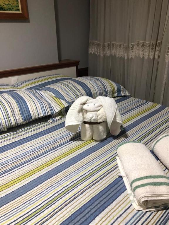  Apartamento de 2 quartos de frente para o mar