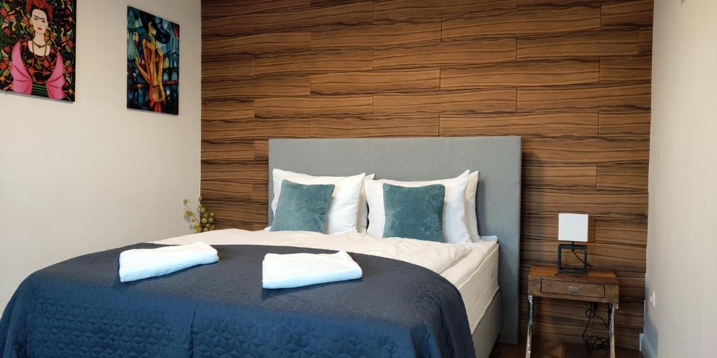 Pe-Ki Apartman Várpalota - Housity