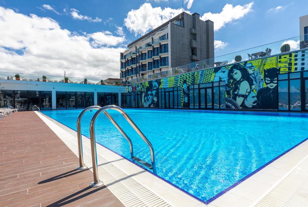 Bazén v ubytování Sevsamora Resort & Spa nebo v jeho okolí