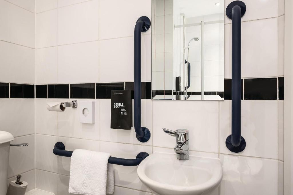 Days Inn Corley NEC - M6 - Resim 19