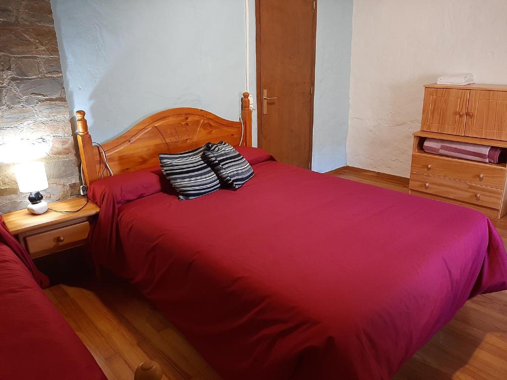 Postel nebo postele na pokoji v ubytování Casa Rural Mas Pujol