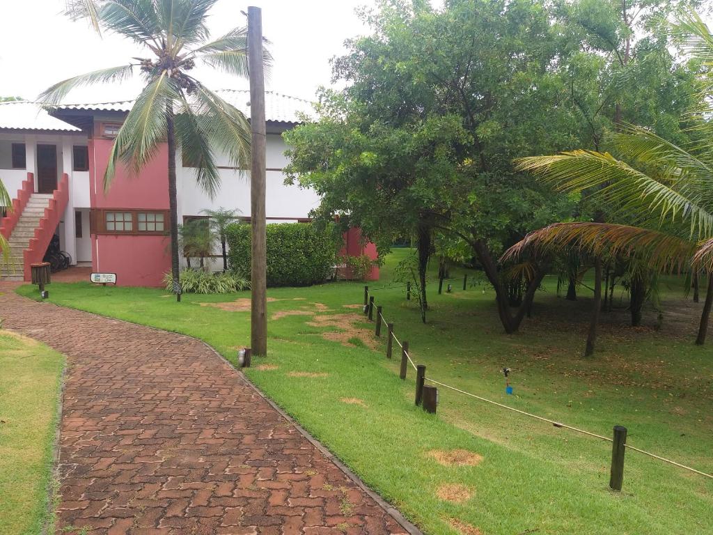  Reserva Timeantube - Praia do Forte - Apartamento 1/4 Cond. fechado