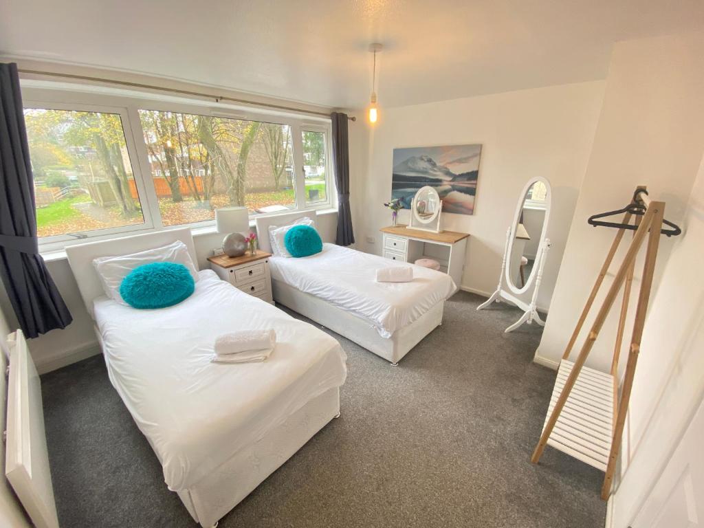 Lolite Homes - 2 Bed Perfect for City Hospital, Edgbaston & City Centre - Melton Serviced Apartment