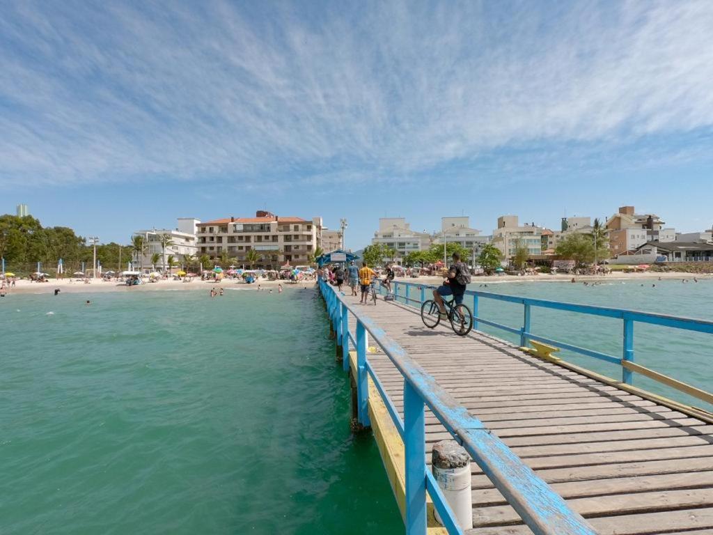  Lindo apartamento em Canasvieiras a uma quadra do mar - próximo ao Trapiche dos Barcos Piratas
