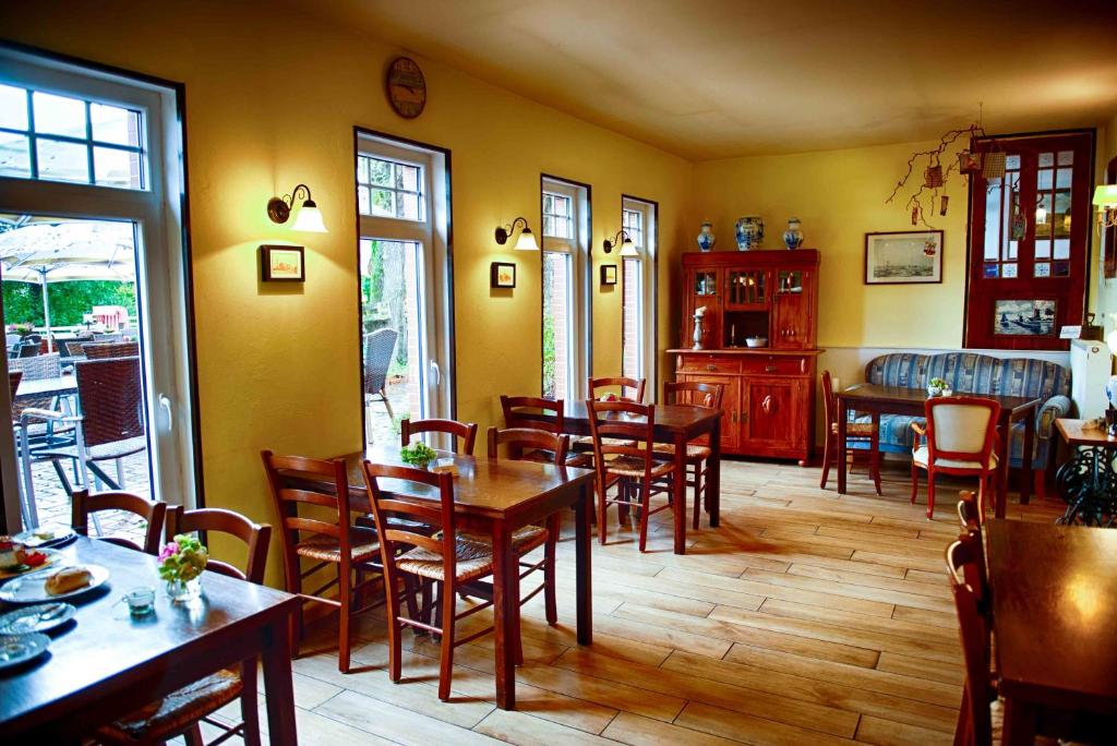 Posezení v ubytování INSEL-LAND-HOTEL MICHAELSEN im Ostland