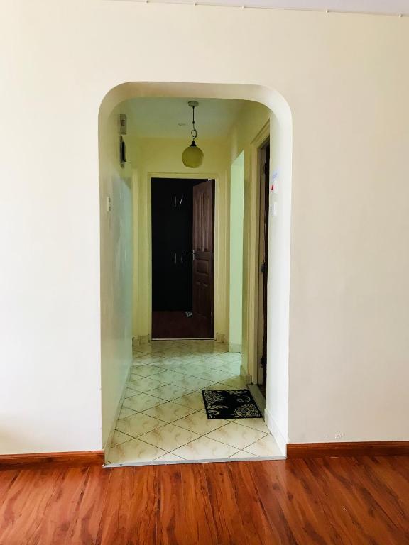 Nakuru Palace furnished apartment with pool milimani H1 - Apartment Mit Zwei Schlafzimmern