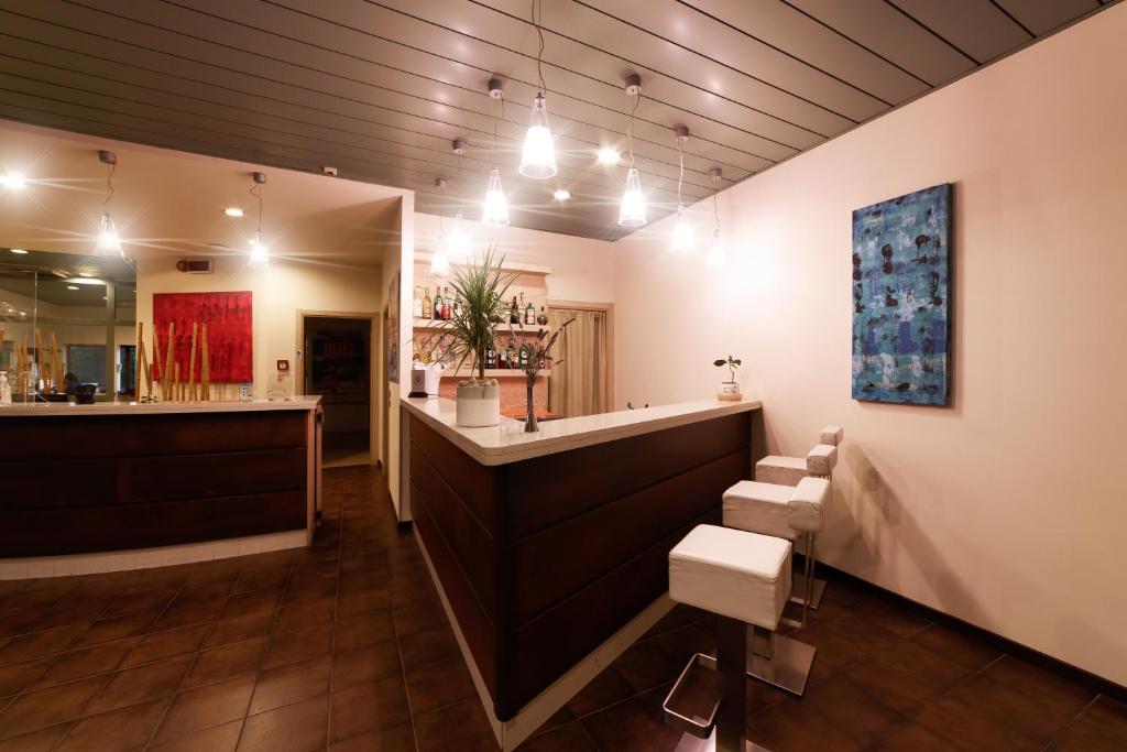 Un baño de Motel Hotel Piranha