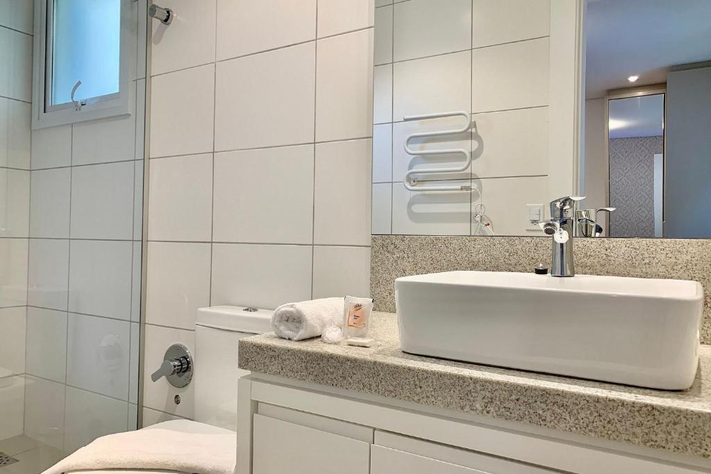 Orquídeas 304 B - Apto na Borges de Medeiros Gramado  Orquídeas 304 B - Apto na Borges de Medeiros Gramado