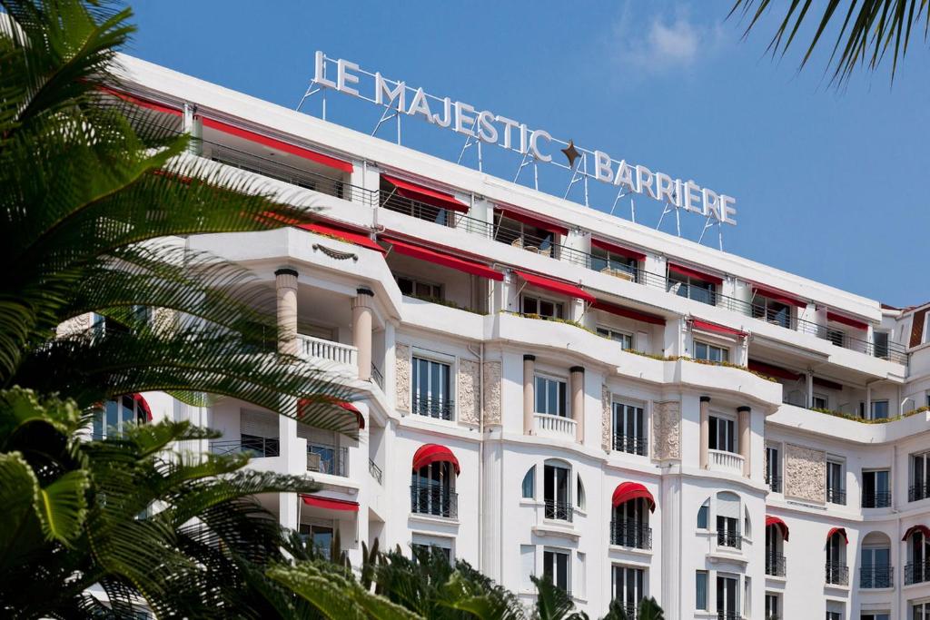Hôtel Barrière Le Majestic Cannes, Cannes – Tarifs 2024