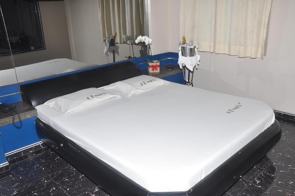  Hotel Fênix (Adult Only)