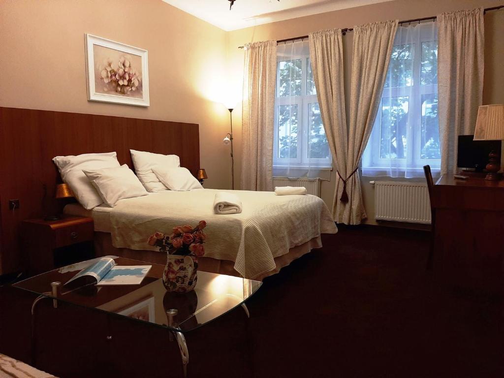 Posteľ alebo postele v izbe v ubytovaní Red Carpet Hostel