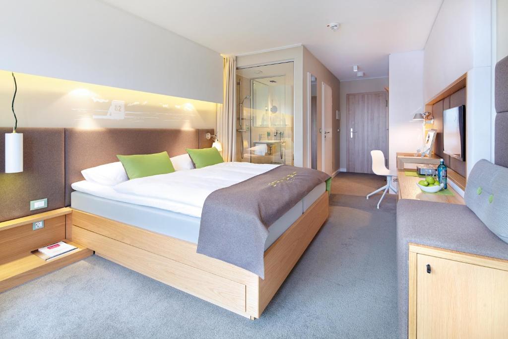 Strandgut Resort - Double Room With Inland View