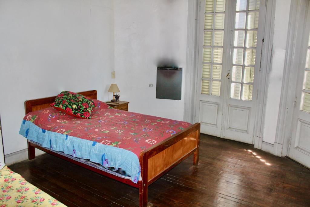Una cama o camas en una habitación de Hotel Bahia