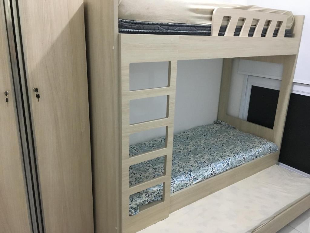  Apartamento no Muro Alto Condomínio Club