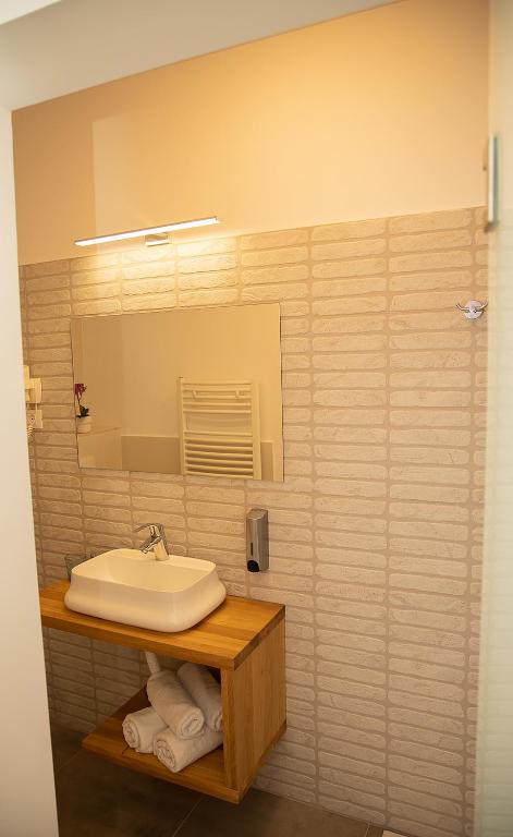 Manolle Boutique - Resim 36