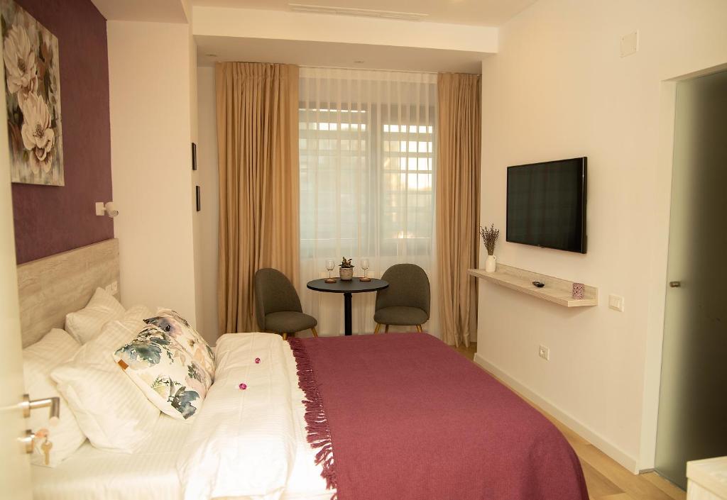 Manolle Boutique - Resim 30