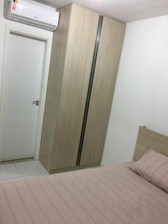  Apartamento no Muro Alto Condomínio Club