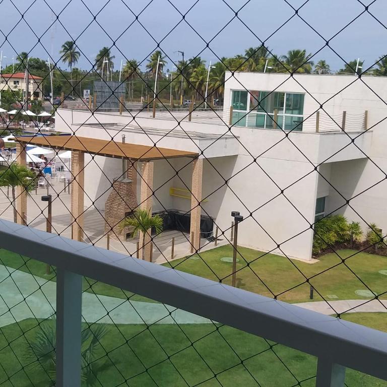  Apartamento no Muro Alto Condomínio Club
