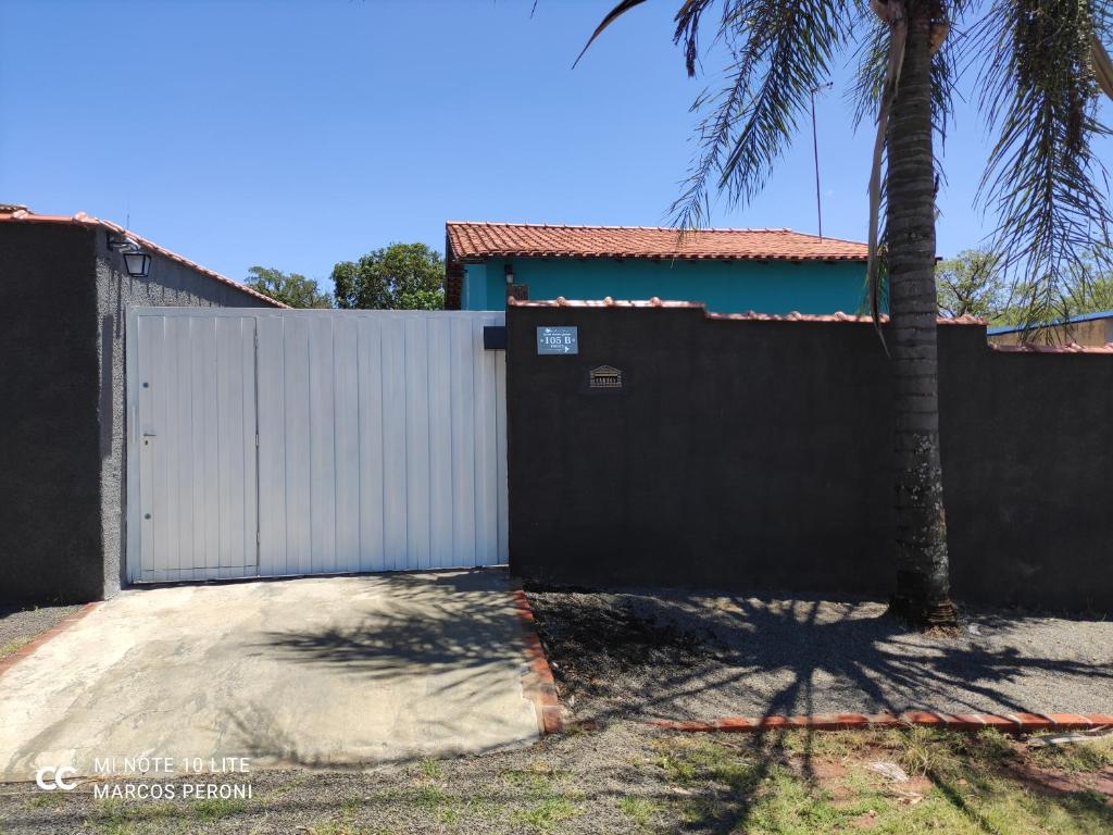  Recanto Pássaro Dourado