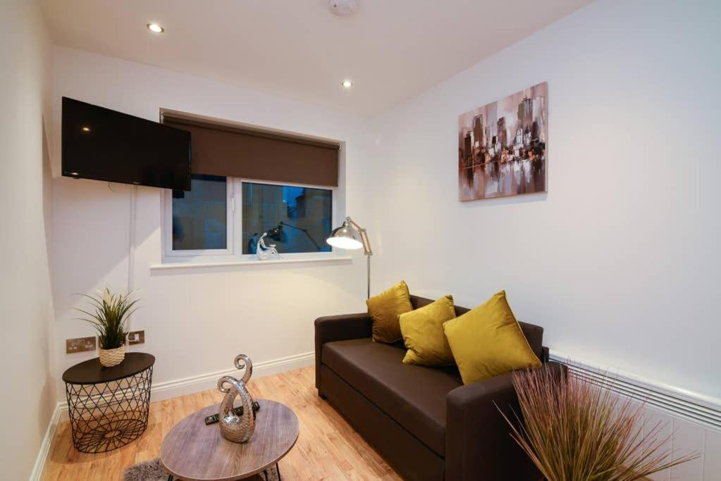 Long Row Apartments in Nottingham City Centre - Penthouse Apartment