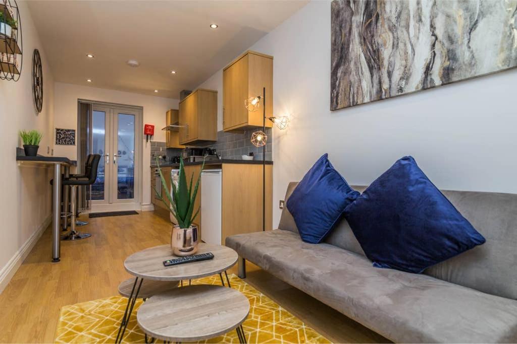 Long Row Apartments in Nottingham City Centre - 