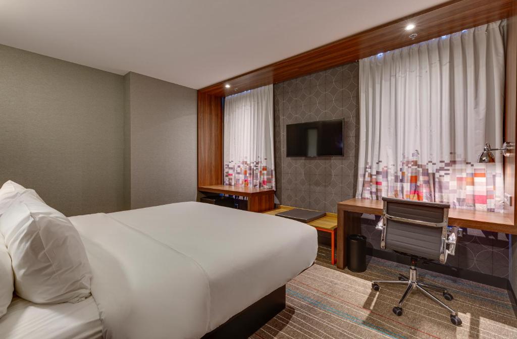 Sky Loft Hotel Kyiv by Rixwell International - Standard Room