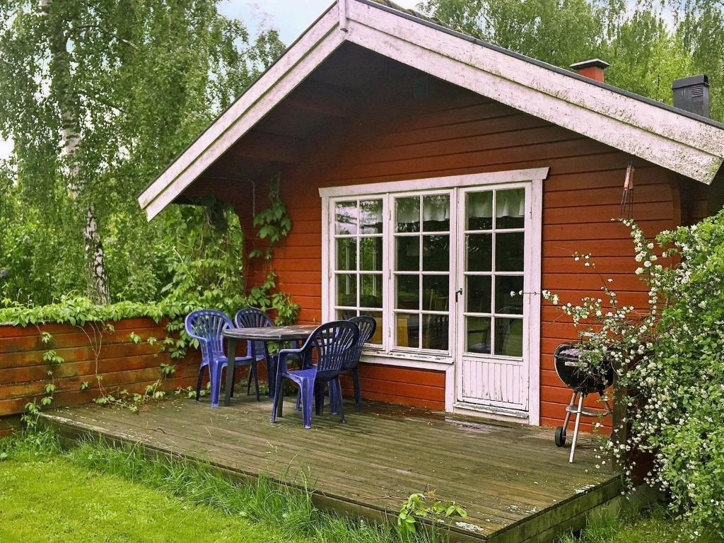 Imagen de la galería de 4 person holiday home in GR NNA, en Gränna