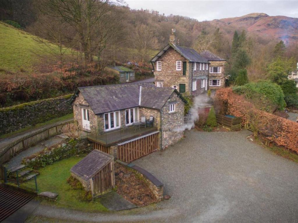 Sprawling Holiday Home in Grasmere District with Garden