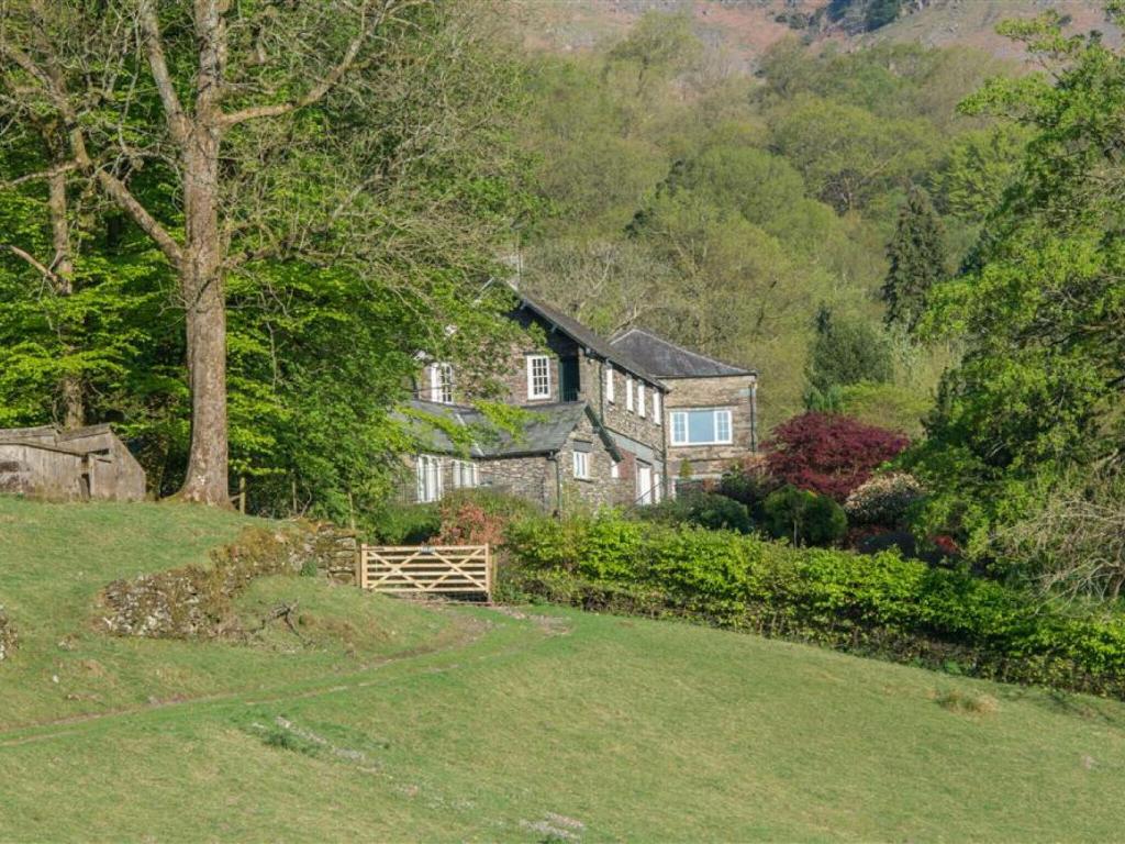 Sprawling Holiday Home in Grasmere District with Garden