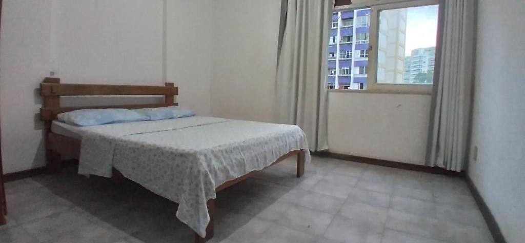  Apartamento localizado no porto da barra próximo ao mar