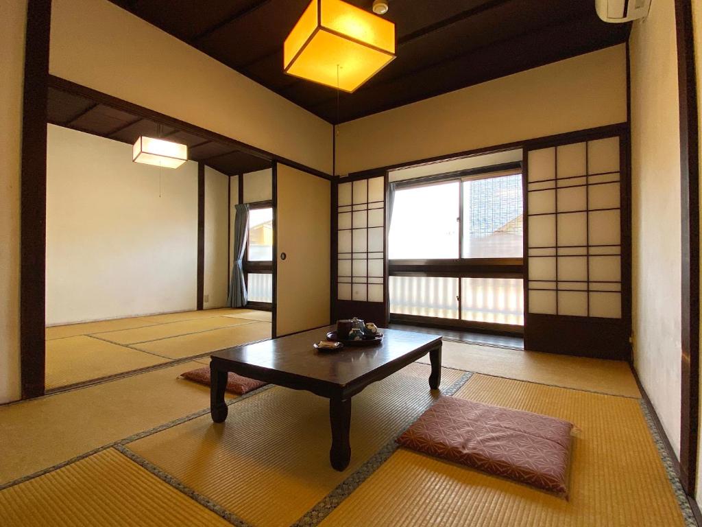 Fotografie z fotogalerie ubytování Ryoso Kawaguchi v destinaci Mijadžima