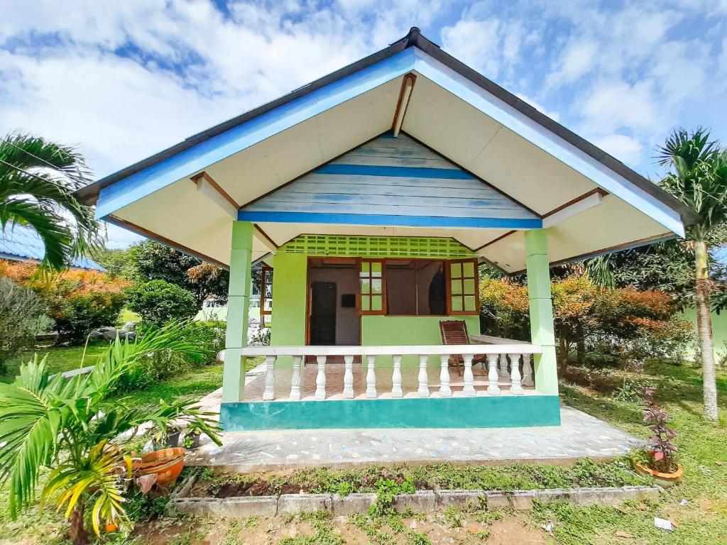 T and T house - Bungalow Con Vista Al Jardín