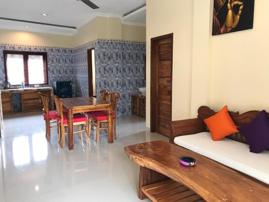 Divers Cafe Hotel