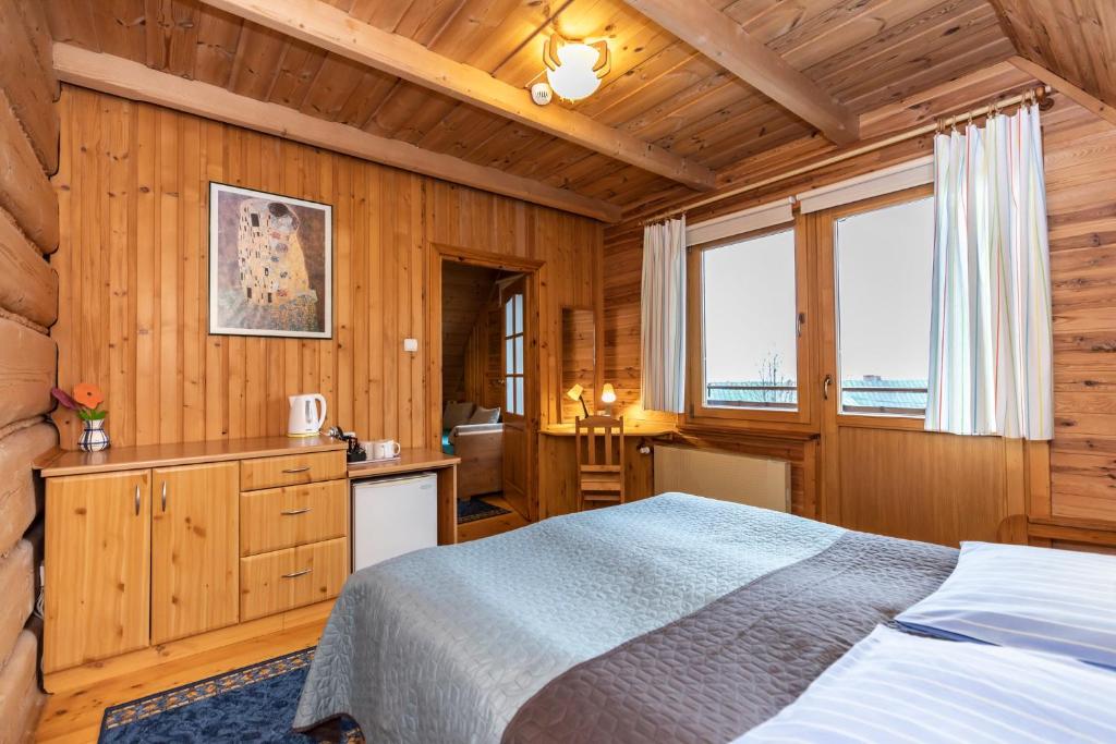 Willa Koisowka, Zakopane (updated prices 2025) - 11