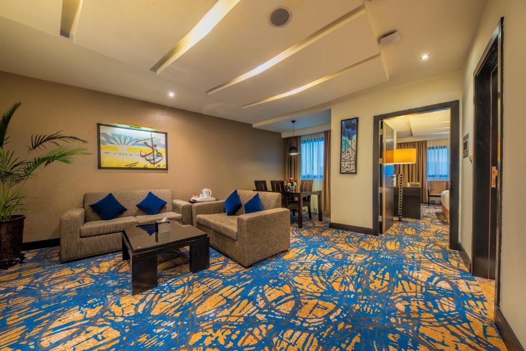 Posezení v ubytování Al Ghufran Safwah Hotel Makkah