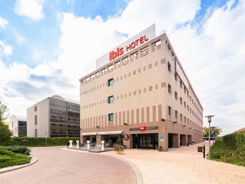 Ibis Alcala de Henares La Garena, Alcalá de Henares – Updated ...