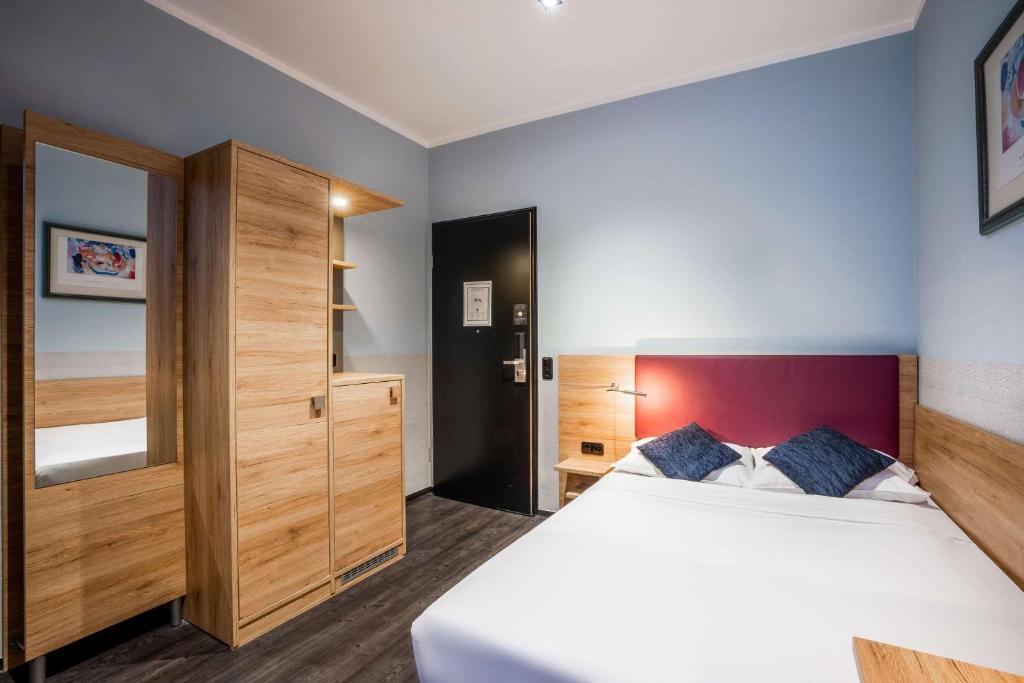 Comfort Hotel Frankfurt Central Station - Resim 14