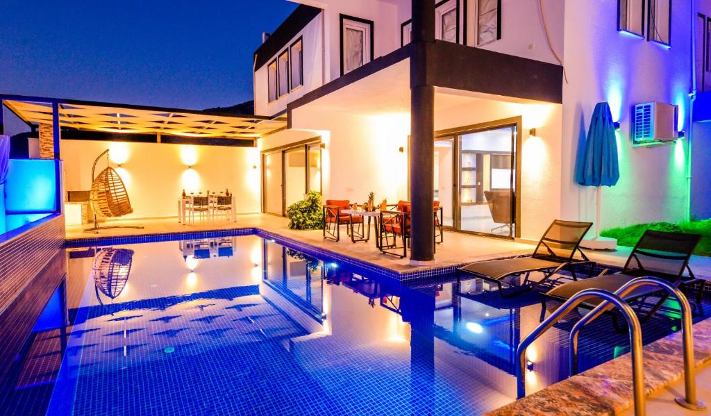Kép Han - 1 Bedroom Honeymoon Villa in Kalkan szállásáról Kaşban a galériában