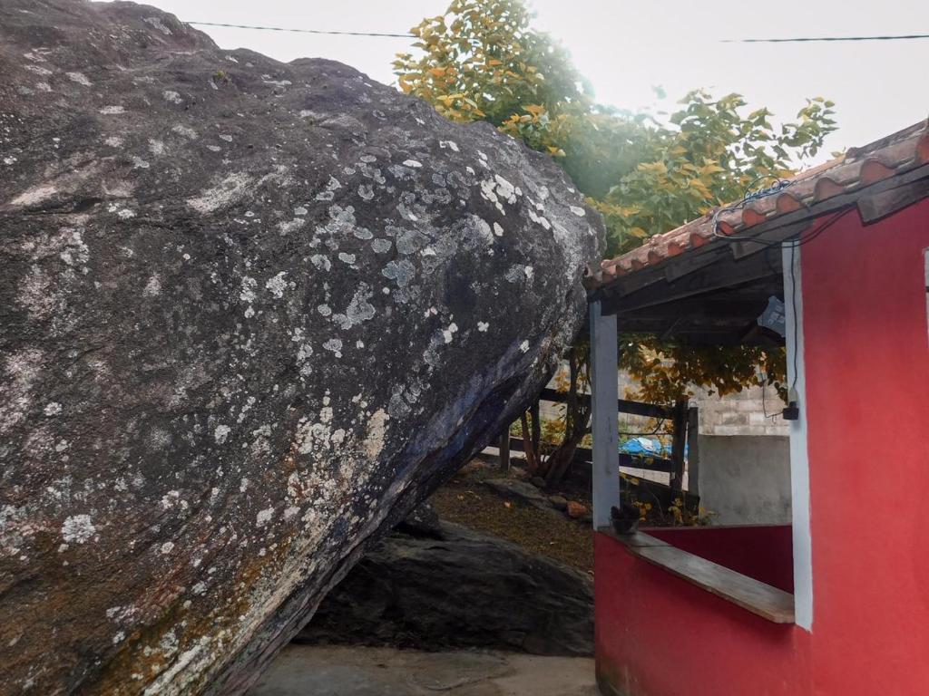 Cantinho da Pedra